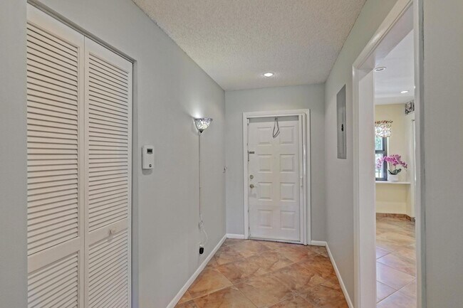 Foto del edificio - 2910 SW 22nd Cir