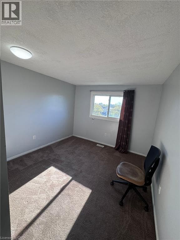 Building Photo - 20 Paulander Dr