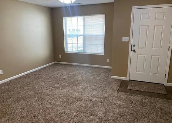 Foto del edificio - 2407 Putnam St