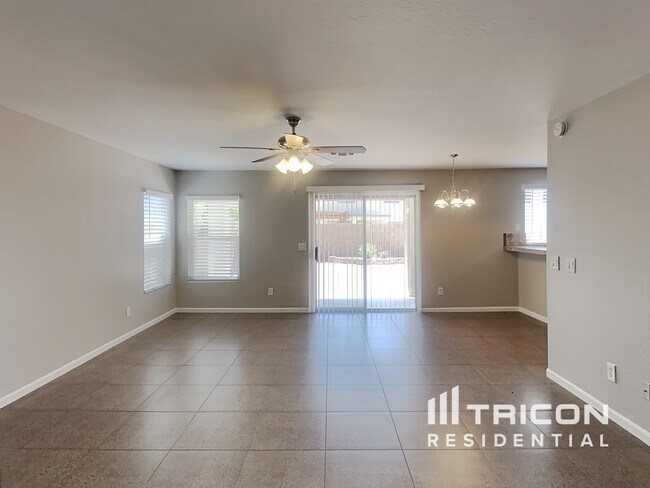 Building Photo - 11229 W Devonshire Avenue Phoenix AZ