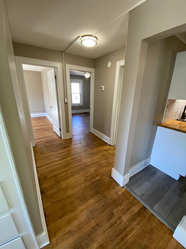 Foto del edificio - 1806-1812 4th St