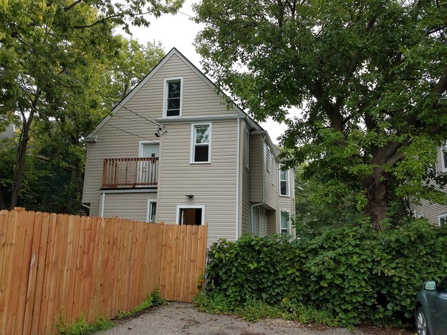 Foto del edificio - 2620 Dupont Ave S