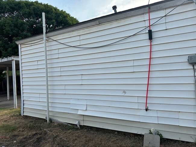 Building Photo - 1393 Amarillo St