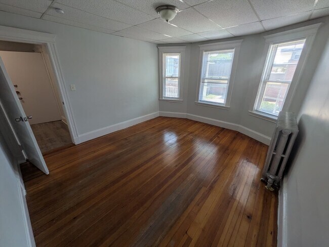 Foto del edificio - 156 Talbot Ave