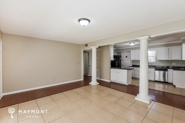 Foto del edificio - 321 Hillside Rd SW
