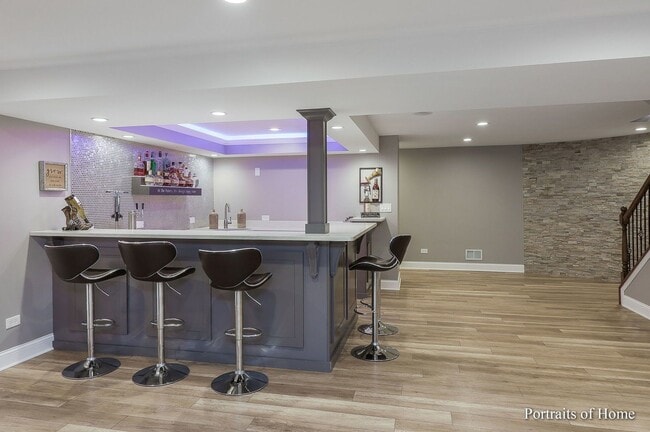 Building Photo - BEAUTIFUL HOUSE- 4 bedroom, 3.5 bath 2 sto...