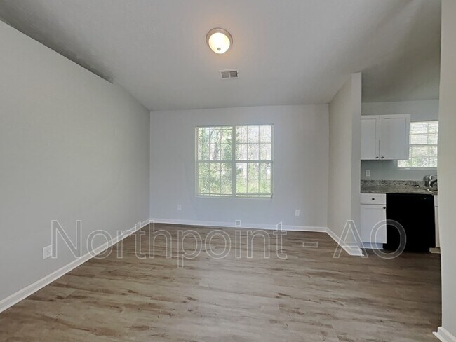 Building Photo - 4304 Westglen Rd