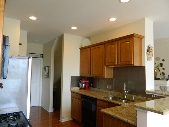 Foto del edificio - 436 Vaughn Cir