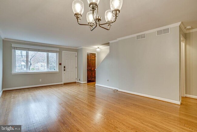 Foto del edificio - 433 Earl St