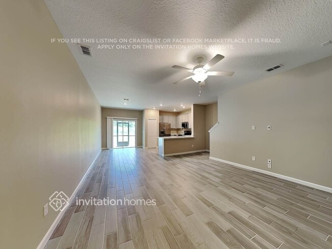 Foto del edificio - 13265 Shore Grass Dr