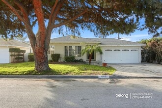 Building Photo - 15515 Harvest Ave