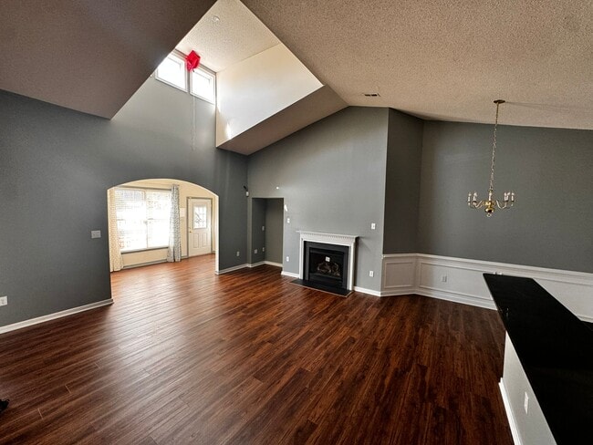 Foto del edificio - 5406 Ridgedale Dr