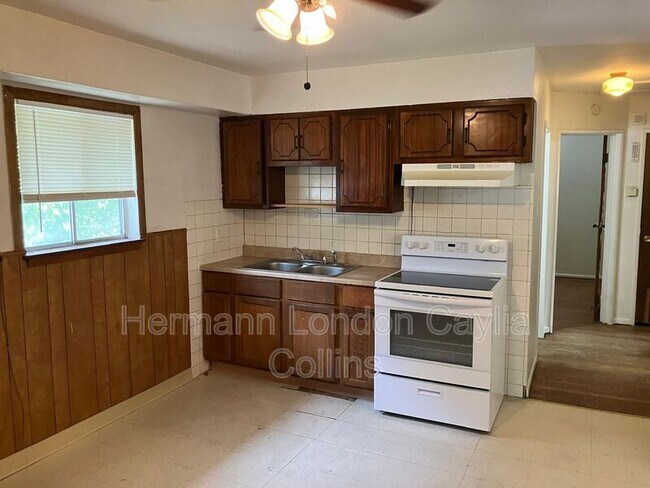 Building Photo - 234 Connolly Dr