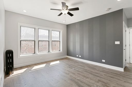 Foto del edificio - 1700 W Juneway Terrace