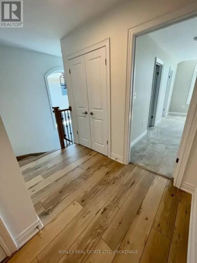 Building Photo - 12 Spg Crst Wy