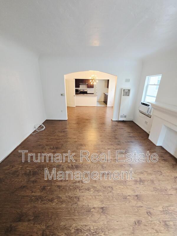 Foto del edificio - 4315 Avocado St