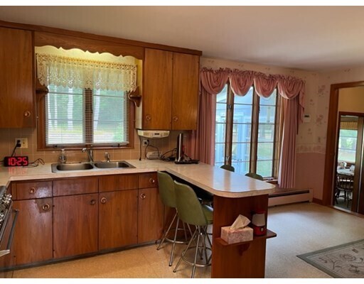 Foto del edificio - 284 Hampshire Rd