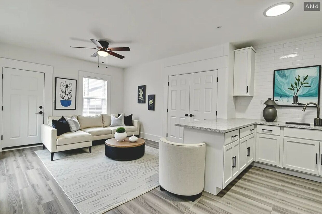 Foto principal - 2404 Maryland Ave