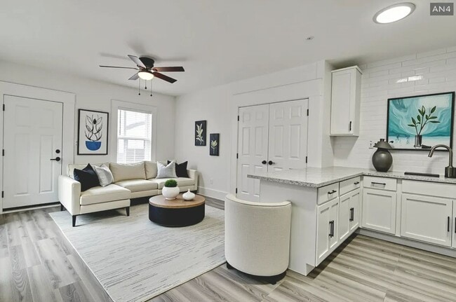 Photo - 2404 Maryland Ave Apartment