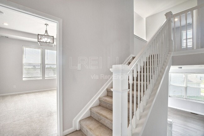 Foto del edificio - 9211 Tamarack Grove Ln