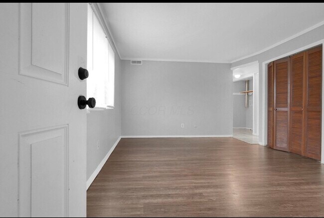 Foto del edificio - 2872 Howey Rd