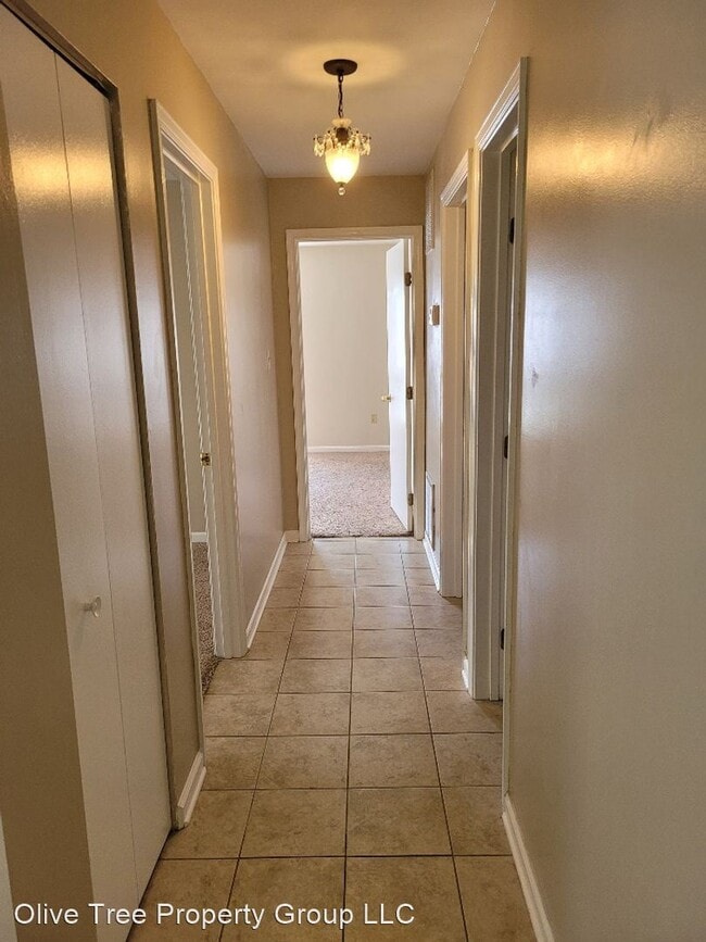 Building Photo - 2 br, 2 bath House - 100-4 Timberlake Terrace