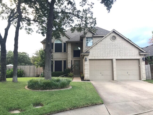 Building Photo - 1761 Meyerwood Ln S