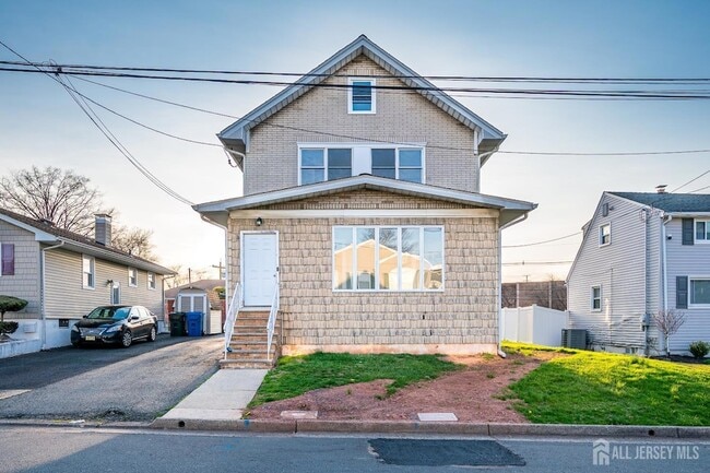 Photo - 36 2nd Ave Apartment