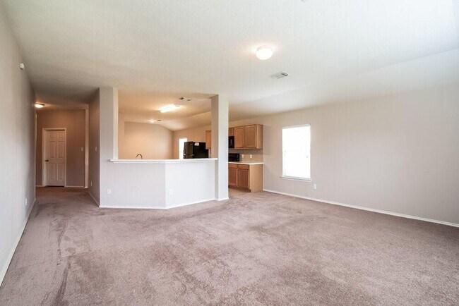 Building Photo - 20526 Lantern Springs Ln