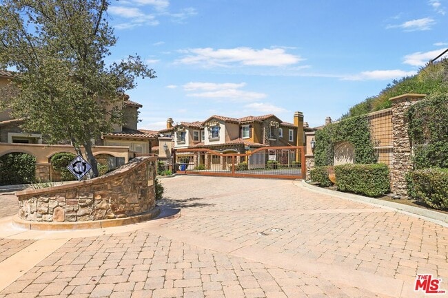 Building Photo - 11507 Verona Dr