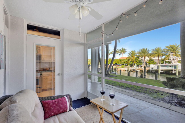 Foto del edificio - 109 Paradise Harbour Blvd