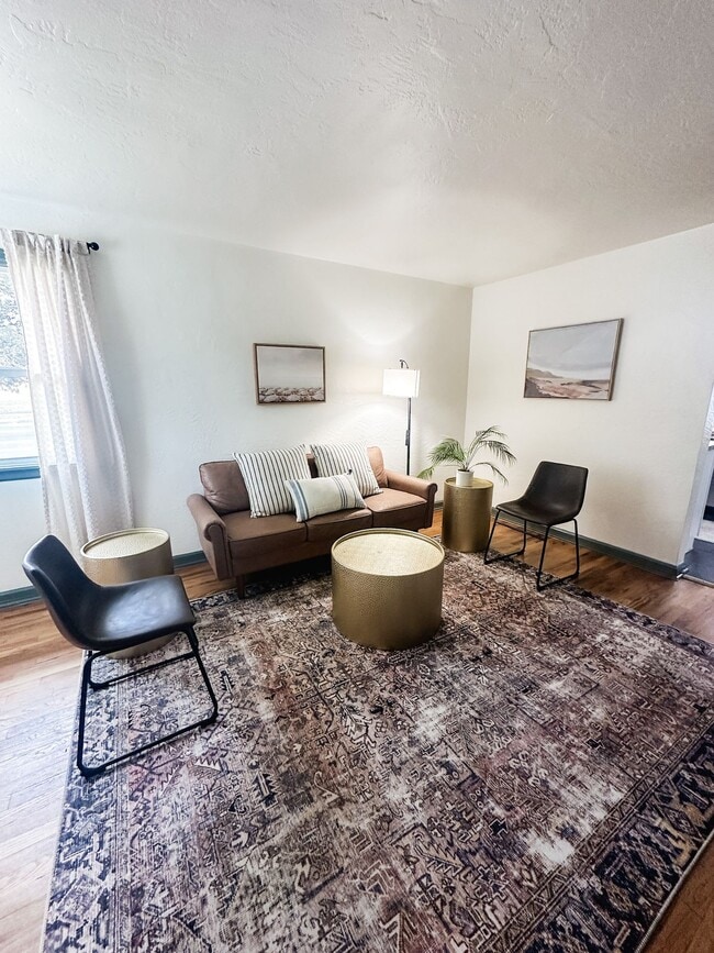 Foto del edificio - Newly remodeled one bedroom home