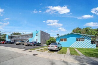 Building Photo - 6210 SW 59th St