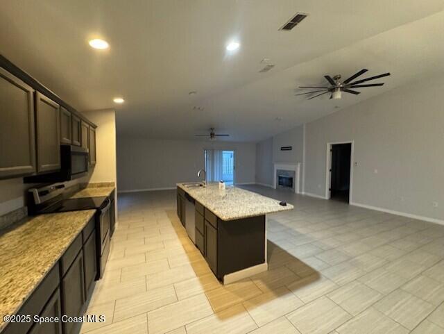 Building Photo - 8517 Ivanhoe Dr