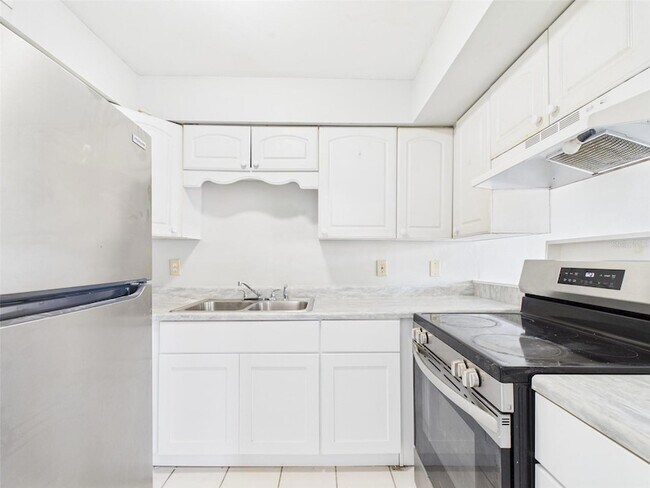 Foto del edificio - 2121 S San Gully Rd