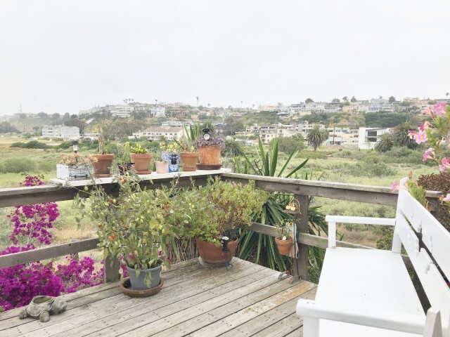 Building Photo - 6603 Vista Del Mar