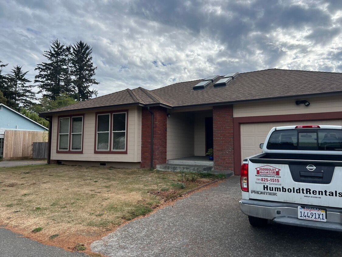 Foto principal - 1673 Calen Ln