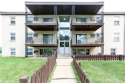 Primary Photo - 380 Larpenteur Ave W