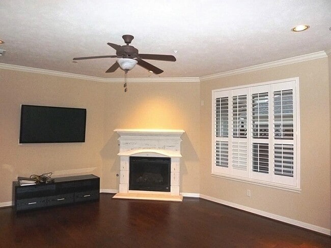 Building Photo - 4315 Stonebrook Ln