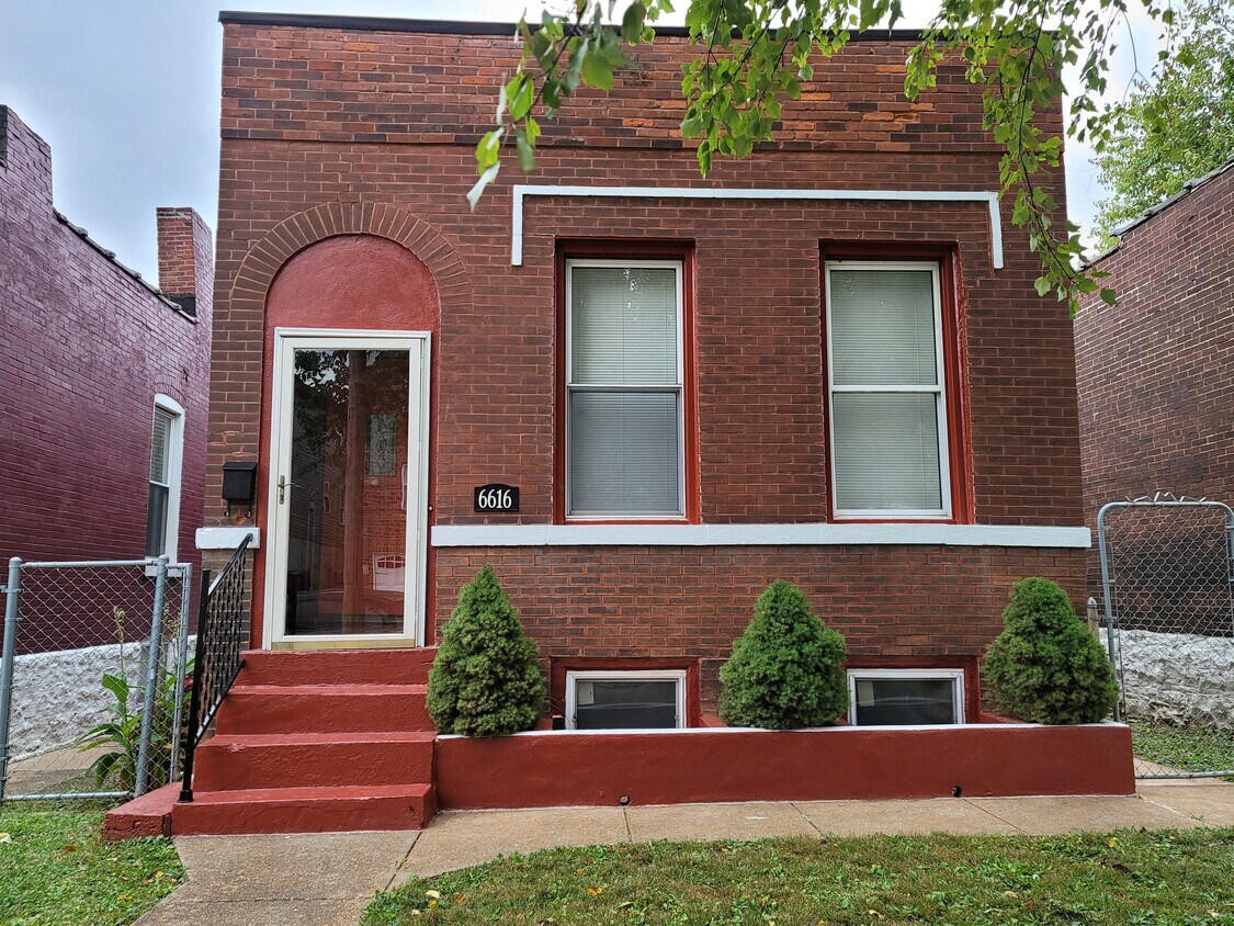6616 Pennsylvania Ave, Saint Louis, MO 63111 House Rental in Saint