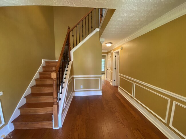 Building Photo - 705 Morgans Ridge Dr
