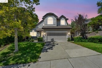 Building Photo - 3029 Windmill Canyon Dr