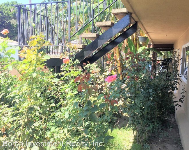 Foto del edificio - 334 E Louise St