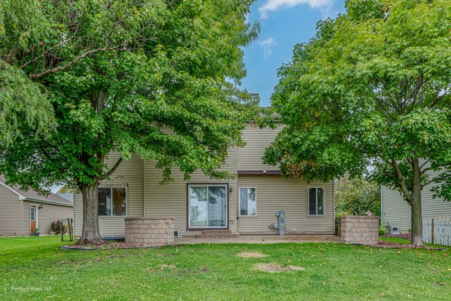 Building Photo - 2031 Westridge Blvd
