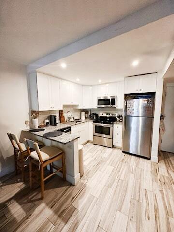 Building Photo - 255 S Cypress Rd