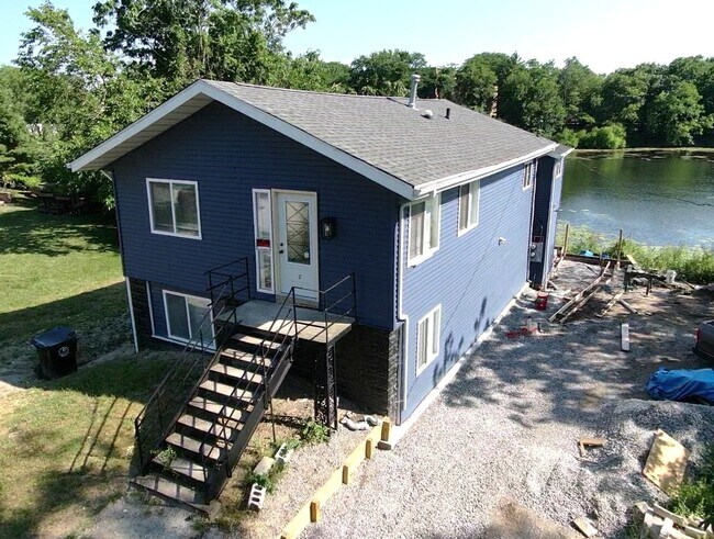 Foto del edificio - 5801 Juniper Ave