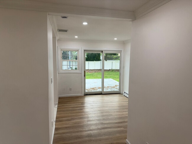 Foto del edificio - 30 Beacon St