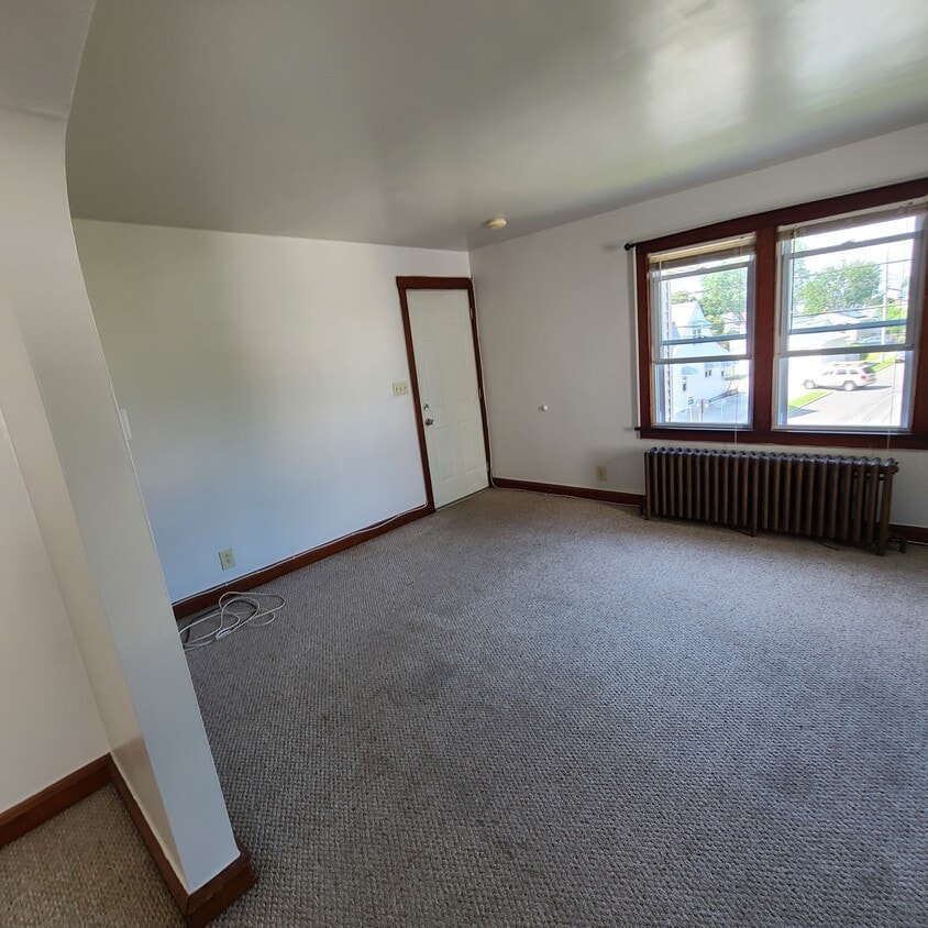 Living Room - 49 Peace St