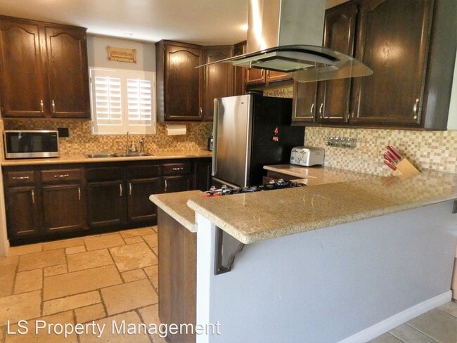 Building Photo - 3 br, 2 bath House - 8739 Parkcliff St.