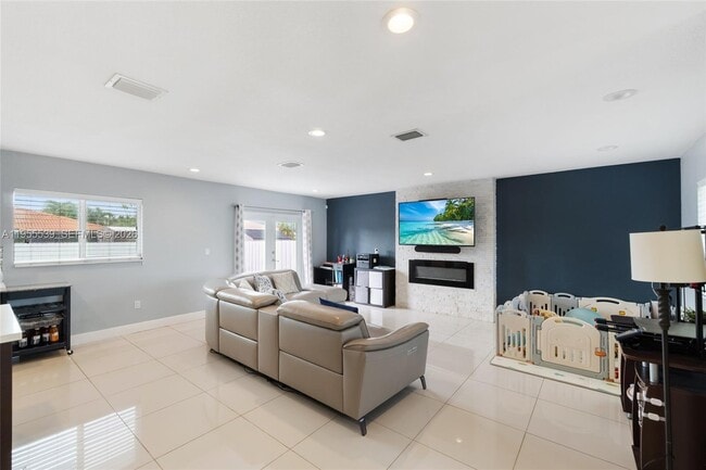 Foto del edificio - 18142 SW 113th Ave